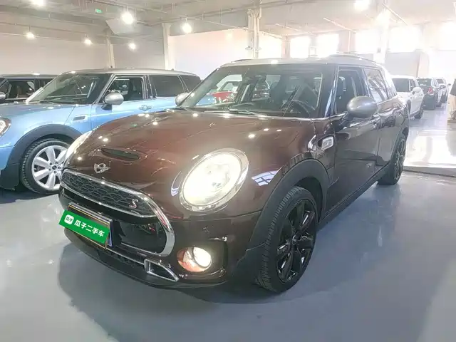 MINI MINI CLUBMAN 2016