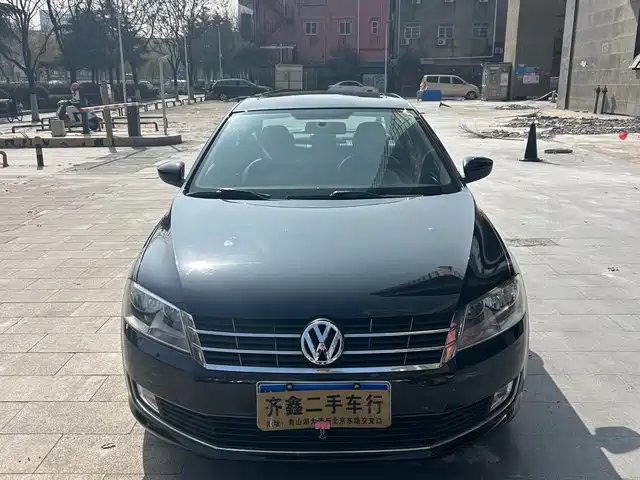 Volkswagen Lavida 2012