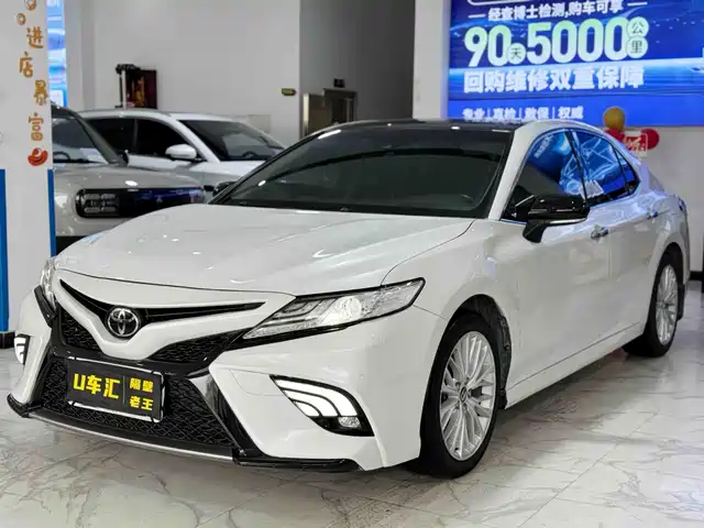 Toyota Camry 2019