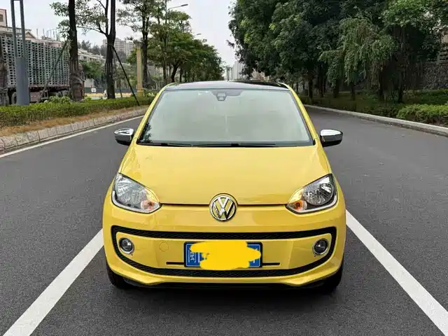 Volkswagen Volkswagen up! 2015