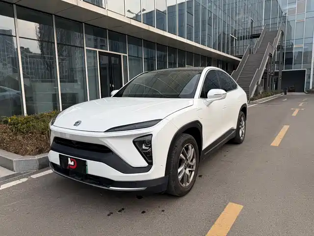 NIO NIO EC6 2021