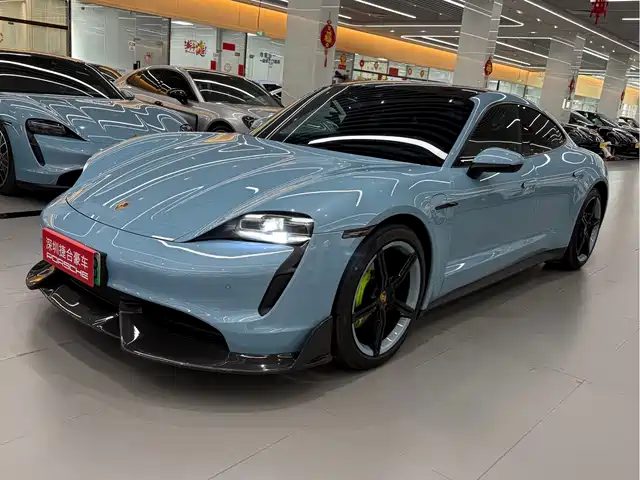 Porsche Taycan 2020