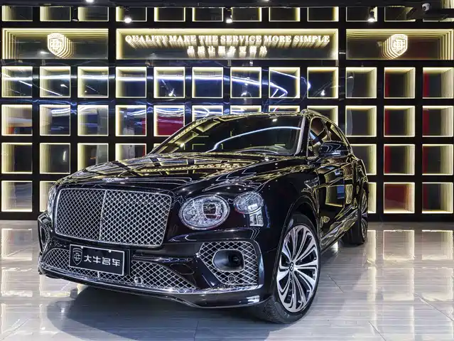 Bentley Bentayga 2022