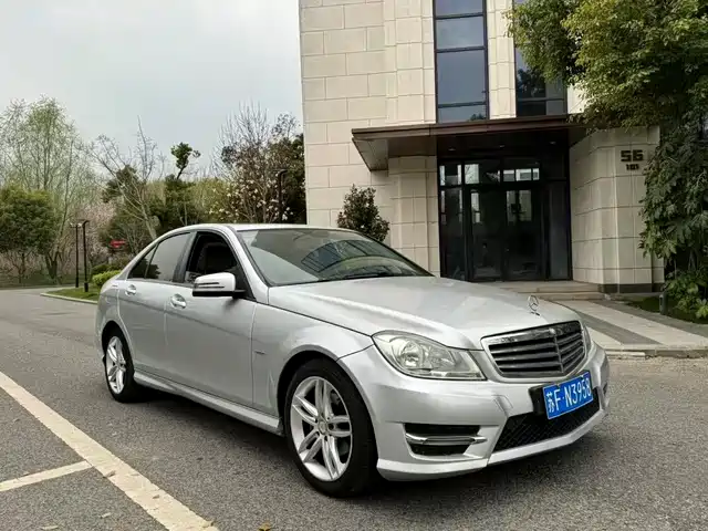 Mercedes-Benz Mercedes-Benz C-Class 2013