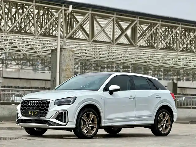 Audi Audi Q2L 2021