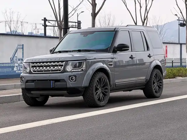 Land Rover Discovery 2015