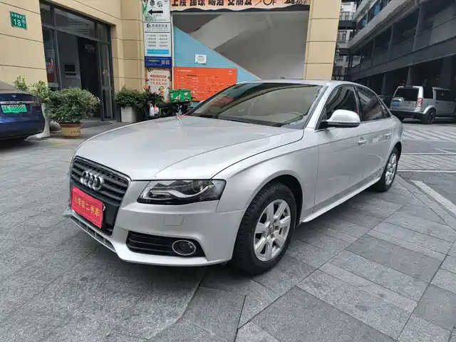 Audi Audi A4L 2010