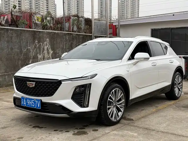 Cadillac Cadillac GT4 2023