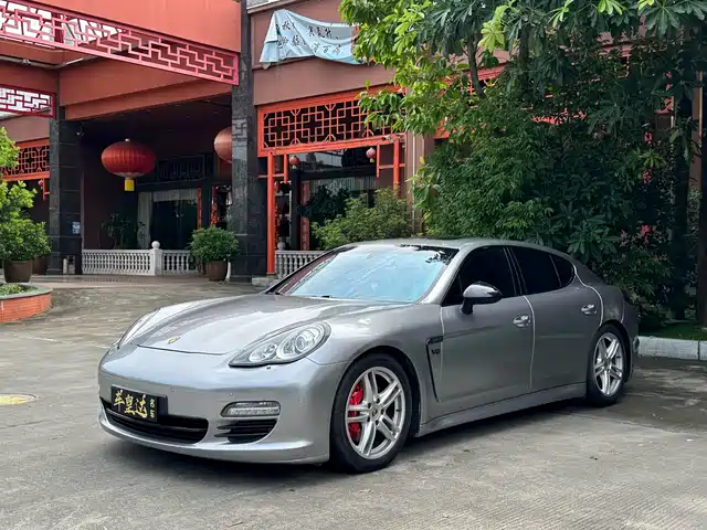 Porsche Panamera 2010