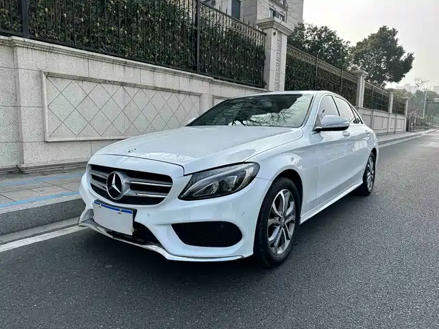 Mercedes-Benz Mercedes-Benz C-Class 2015