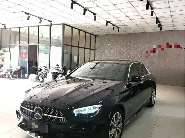Mercedes-Benz Mercedes-Benz E-Class 2023