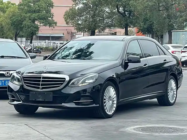 Mercedes-Benz Mercedes-Benz E-Class 2015