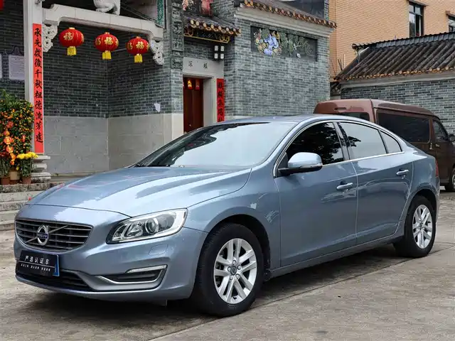 Volvo Volvo S60