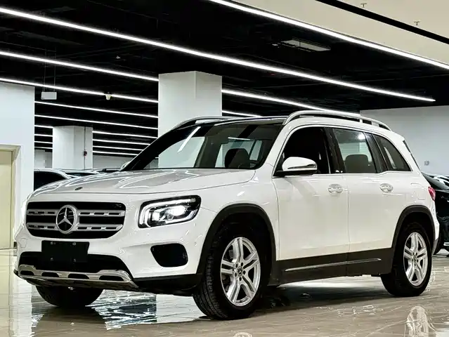 Mercedes-Benz Mercedes-Benz GLB