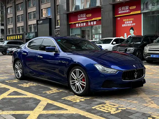 Maserati Ghibli 2013