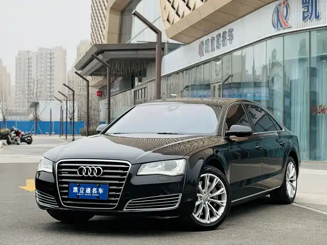 Audi Audi A8 2014