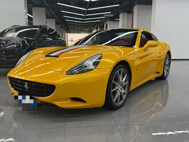 Ferrari California T 2009