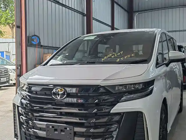 Toyota Vellfire 2023