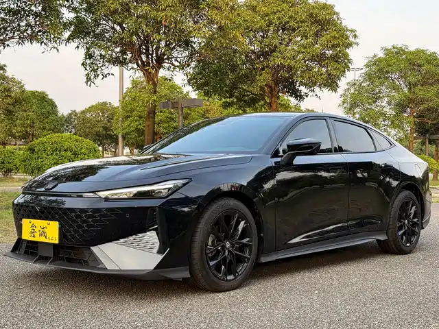 Changan Changan UNI-V 2024