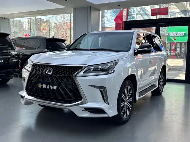 Lexus Lexus LX 2017