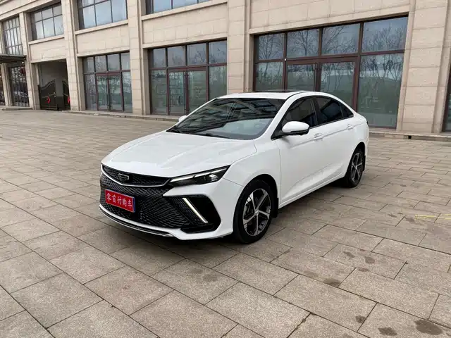 Geely Emgrand L 2022