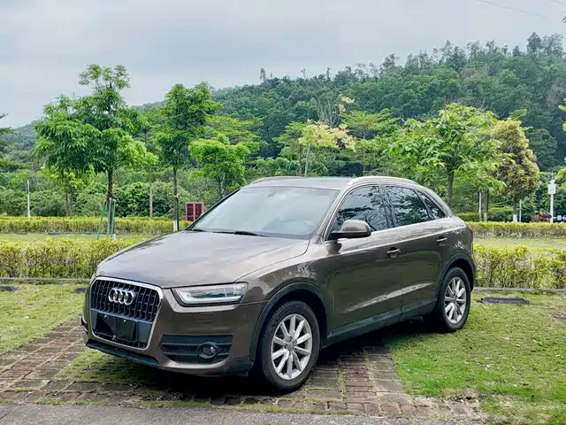 Audi Audi Q3 2014