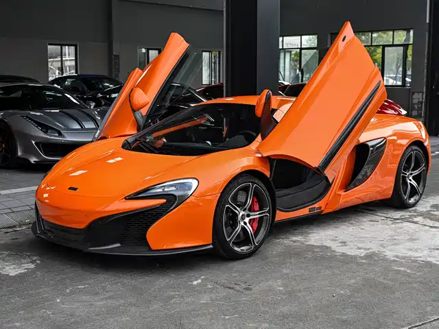 McLaren McLaren 650S