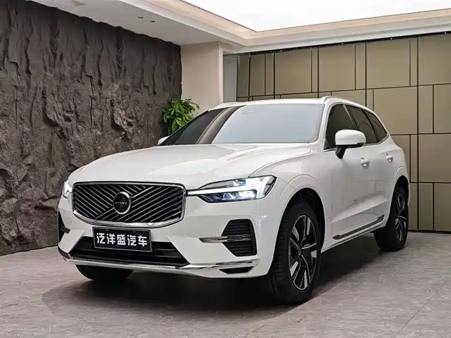 Volvo Volvo XC60 2025