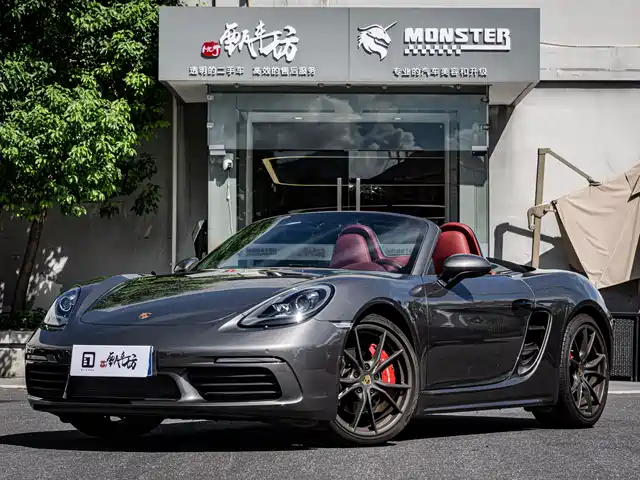 Porsche Porsche 718 2022