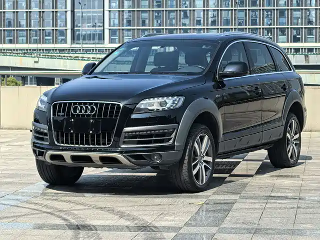 Audi Audi Q7 2014