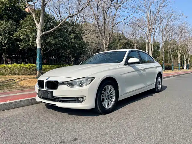 BMW BMW 3 Series 2013
