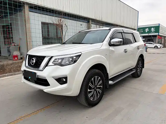 Nissan Terra 2019