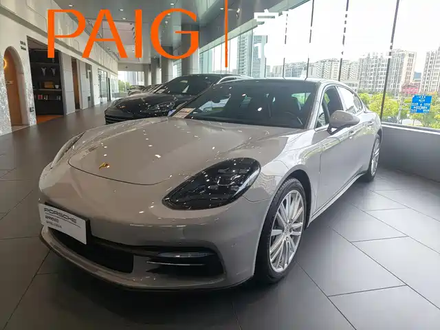 Porsche Panamera 2016