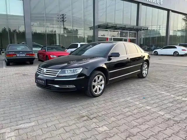 Volkswagen Phaeton 2012