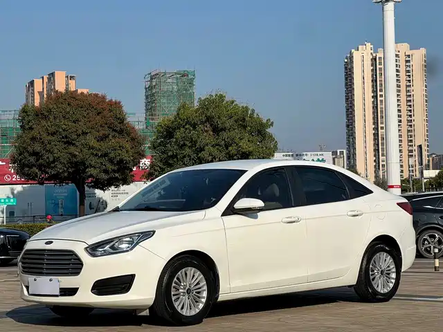 Ford Ford Escort 2018