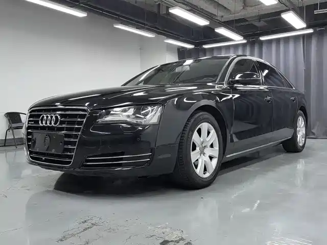 Audi Audi A8 2011