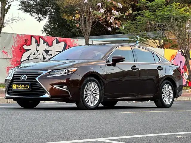Lexus Lexus ES 2017