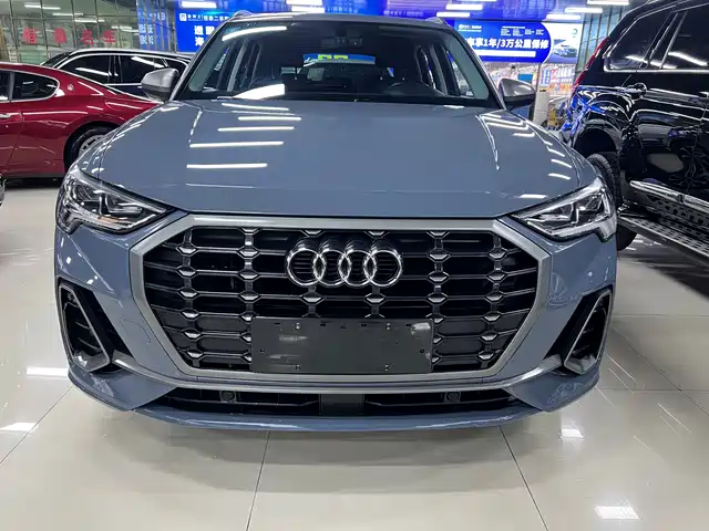 Audi Audi Q3 2022