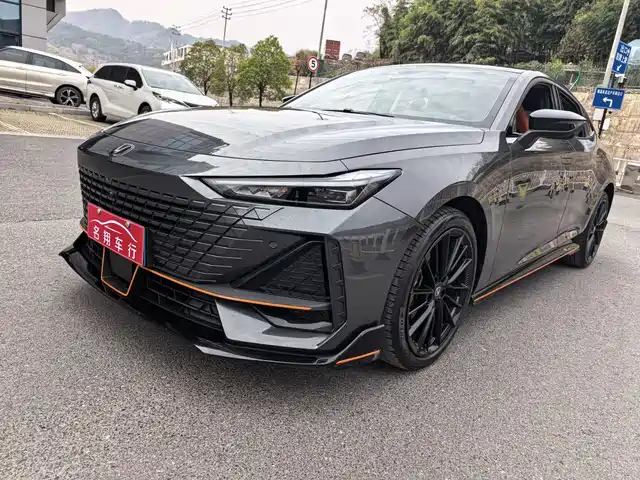 Changan Changan UNI-V 2023