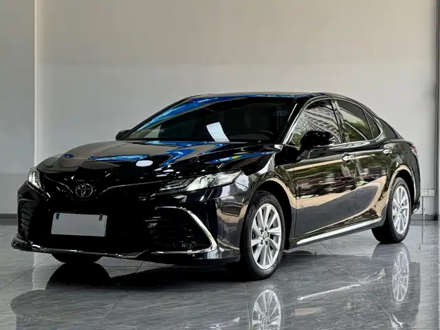 Toyota Camry 2023