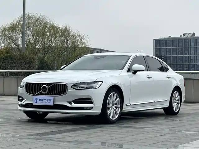Volvo Volvo S90 2019