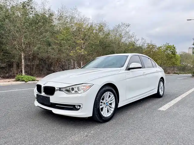 BMW BMW 3 Series 2012