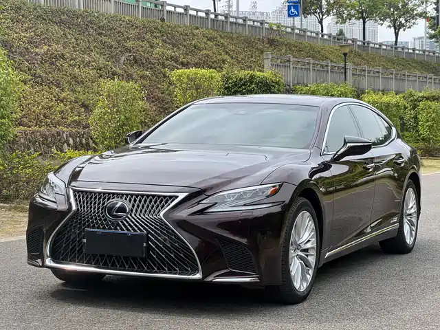 Lexus Lexus LS 2019