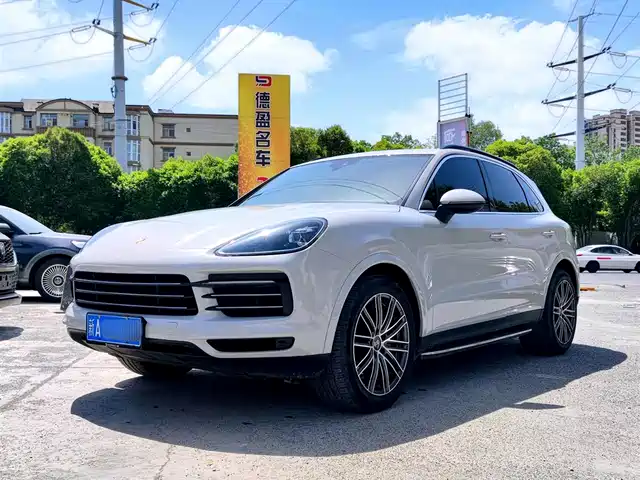 Porsche Cayenne 2020