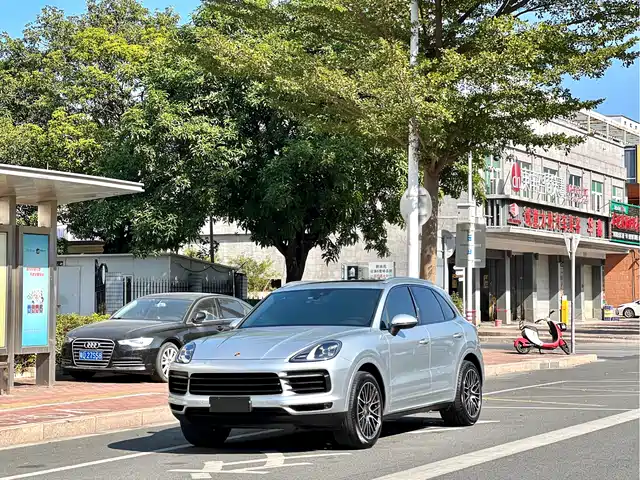 Porsche Cayenne 2017