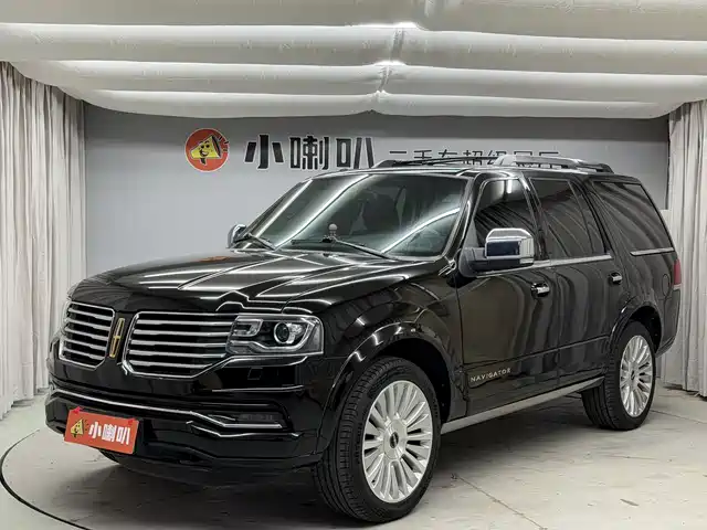Lincoln Navigator 2015