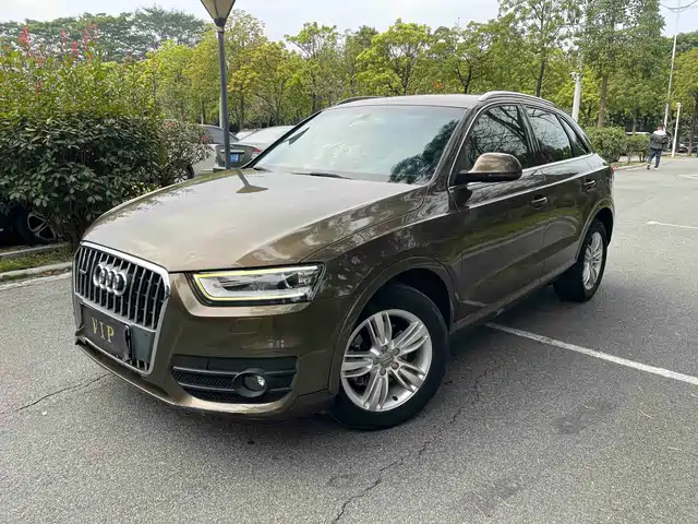 Audi Audi Q3 2014