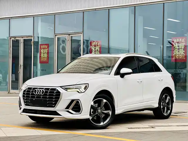 Audi Audi Q3