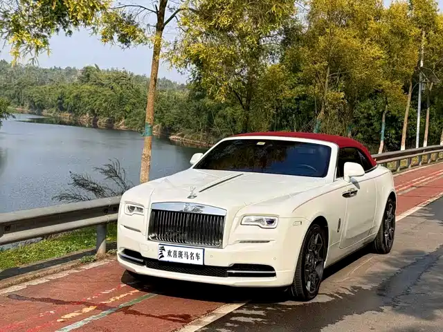 Rolls-Royce Dawn 2021