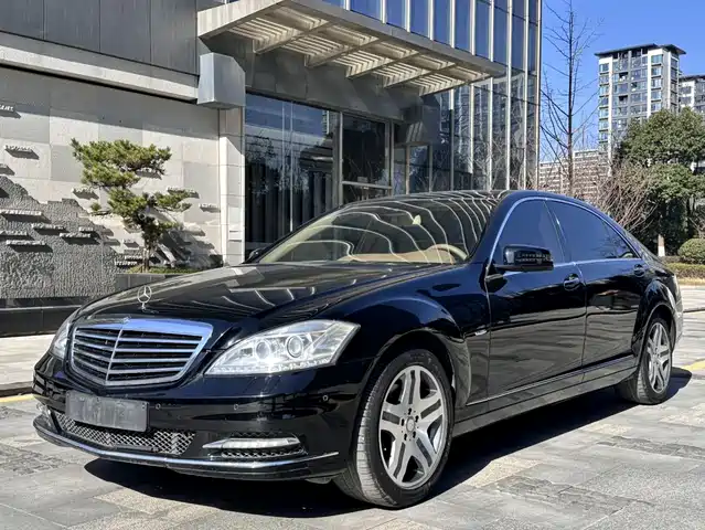 Mercedes-Benz Mercedes-Benz S-Class 2012